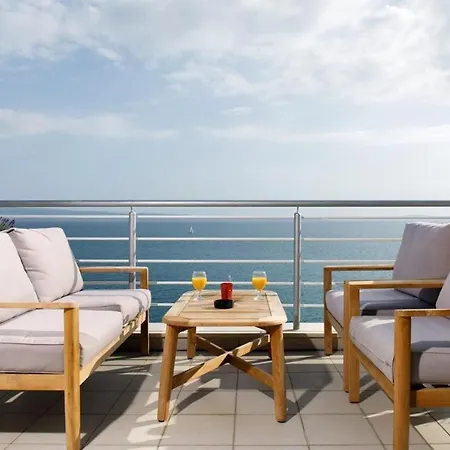 For 3 Adults Apartamento Split
