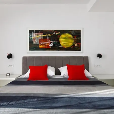 For 3 Adults Apartamento Split
